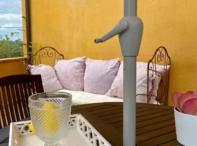 El Jardi De La Muralla Regencós