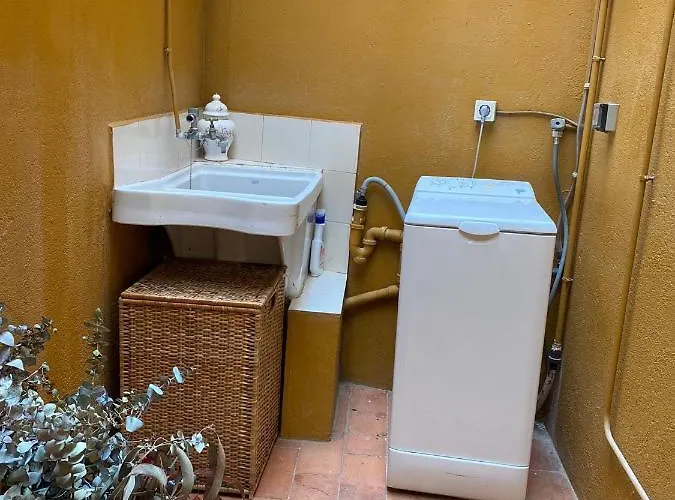 El Jardi De La Muralla Διαμέρισμα Regencós